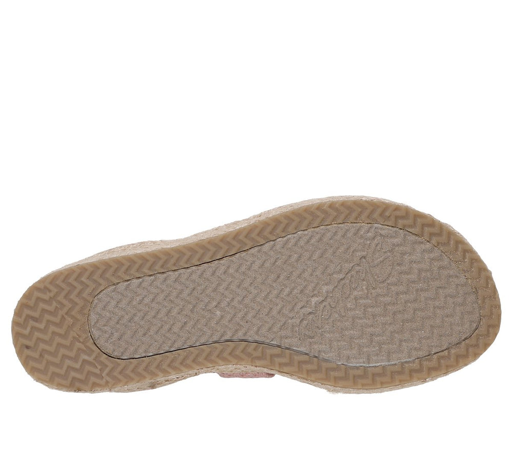 Skechers Slip-ins x Martha Stewart: Beverlee Lux - Striking Beauty