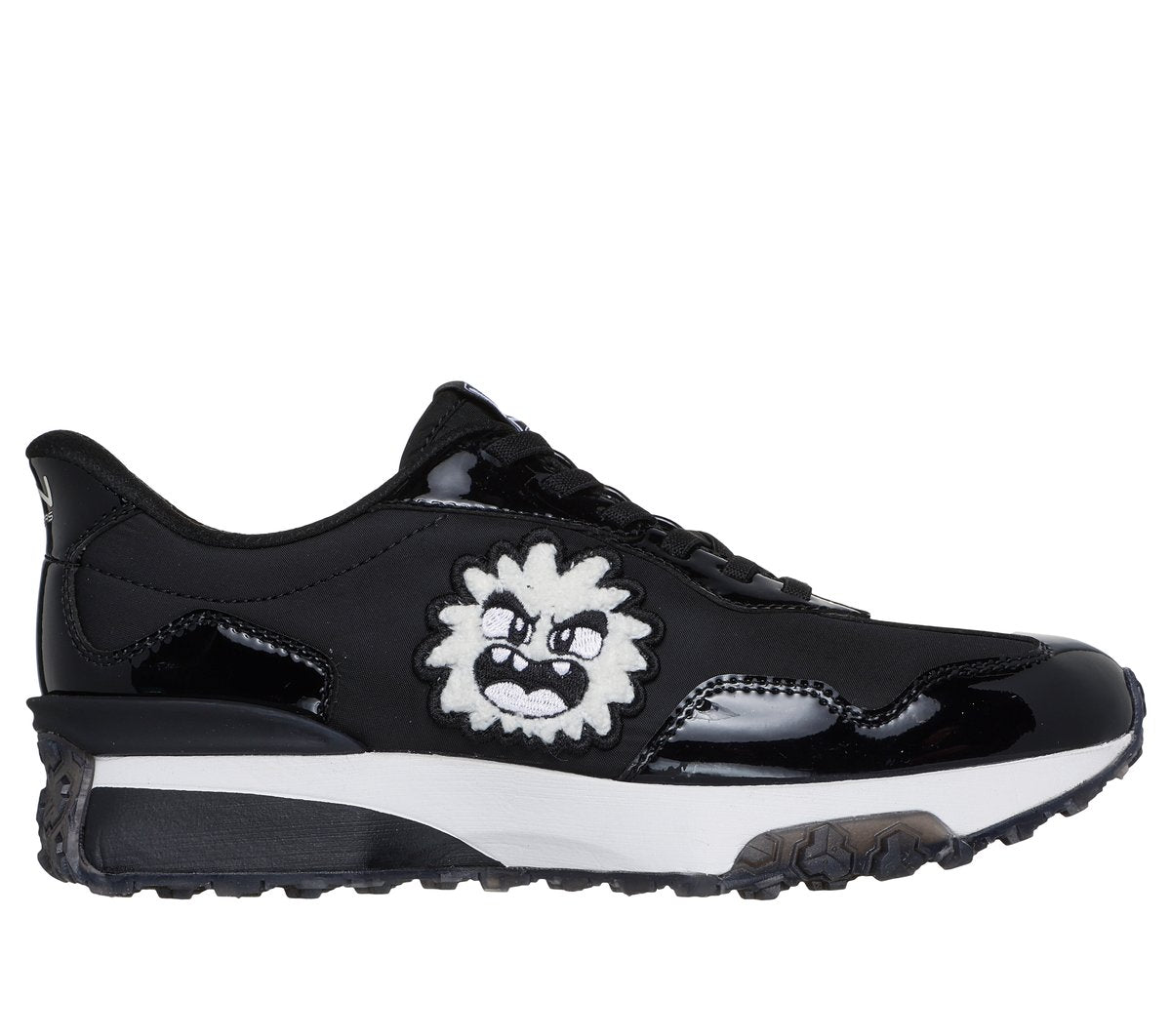 BLACK / WHITE,6.0,Medium