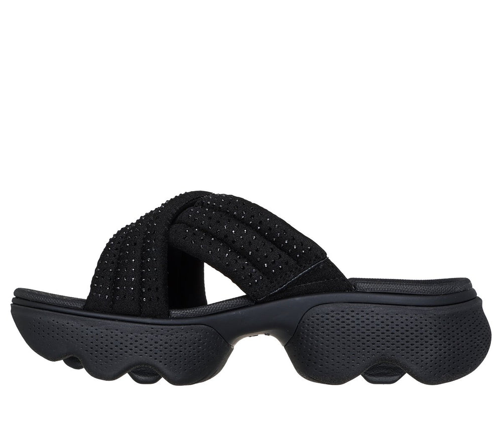 Skechers Martha Stewart: Massage Fit Edge - Luminous