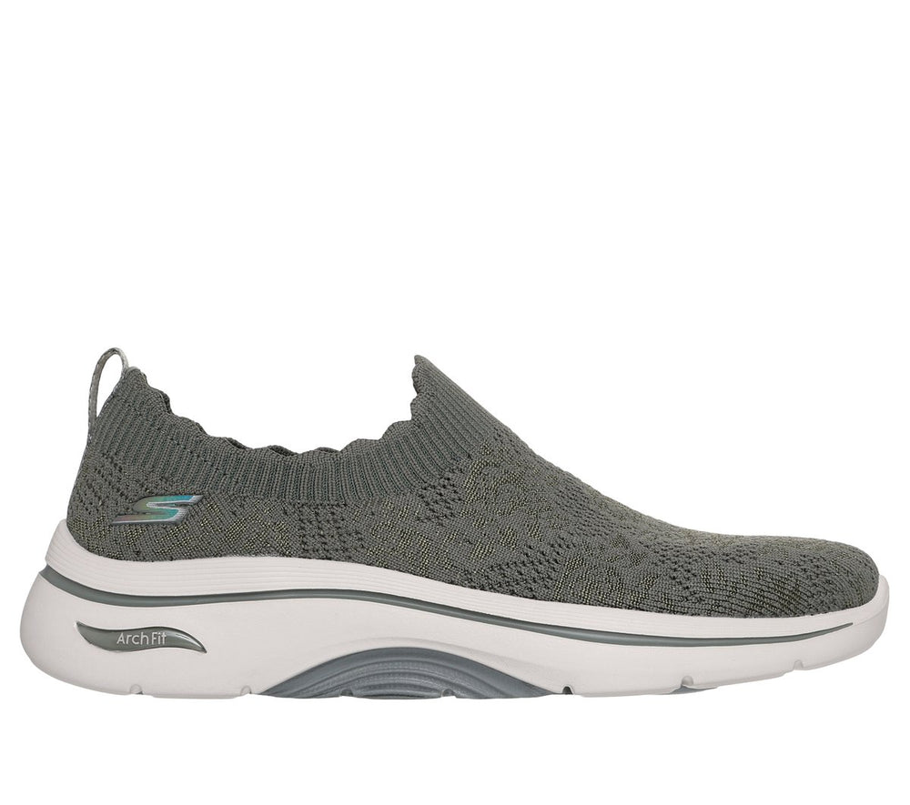 OLIVE,6.0,Medium