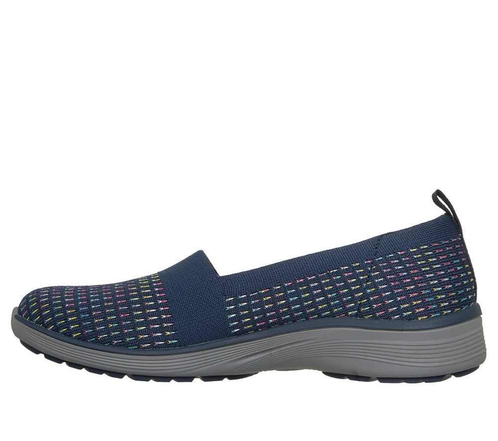 Skechers Relaxed Fit: New Cool - Marbella Charm
