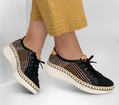 Skechers Wilshire Blvd - Breezy Stroll