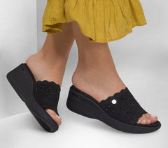 Skechers Martha Stewart: Pier-Lite - Light Essence
