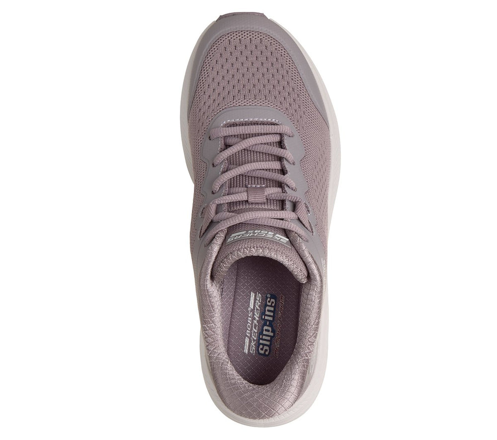 Skechers Slip-ins: BOBS Sport Skillz - Too Essential
